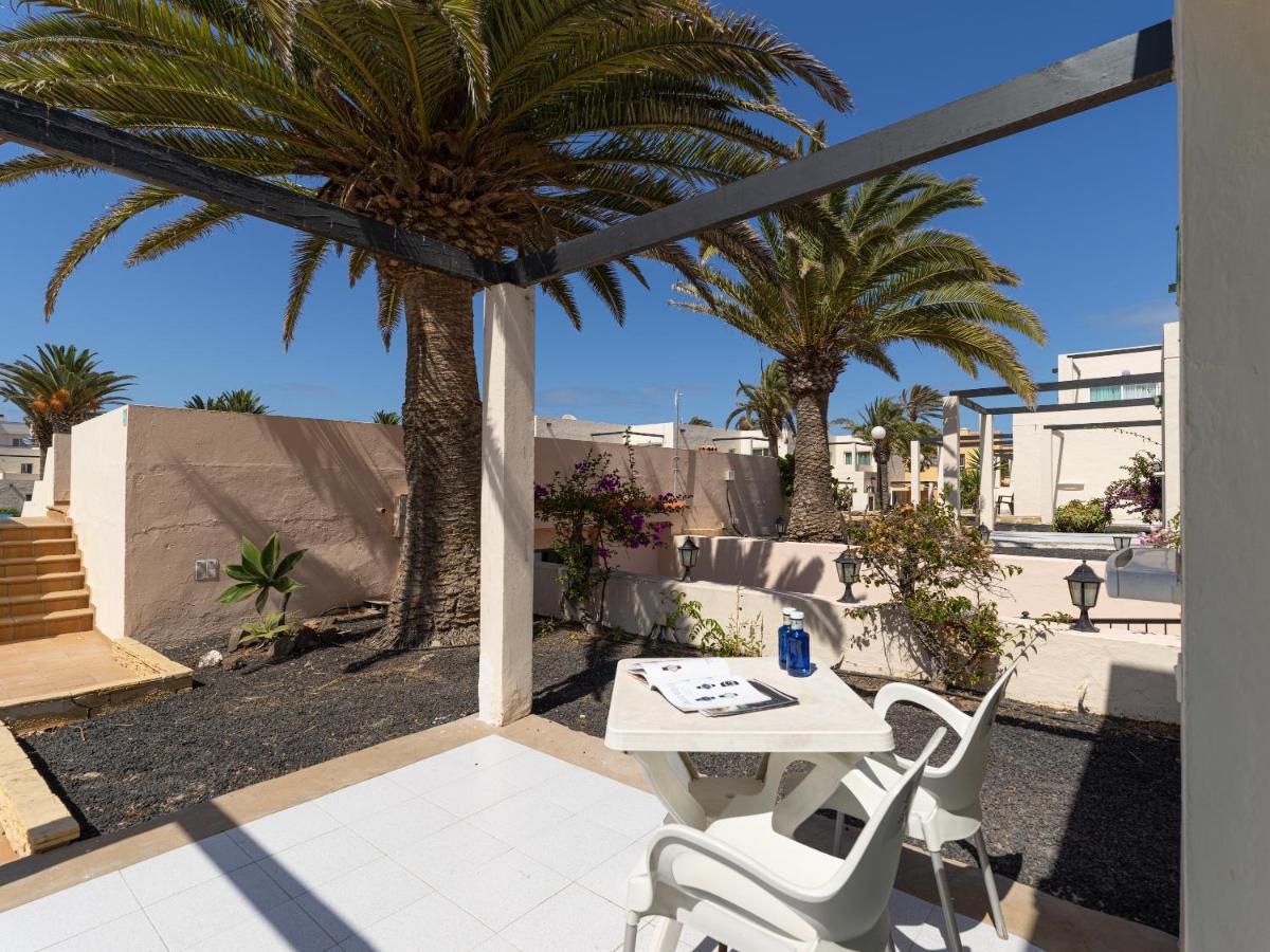 Homeforguest Apartamento Con Terraza Y Piscina En קורלחו מראה חיצוני תמונה